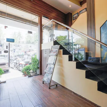 Lotus Grand Near International Airport Bed & Breakfast
