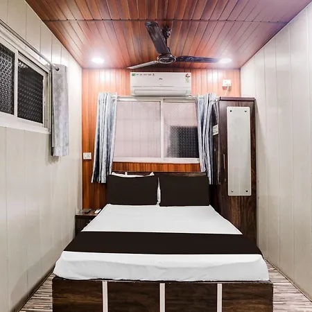 Hotel O Ulhasnagar Railway Junction Formerly Garden 4*