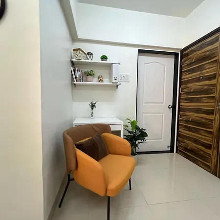 Apartment Dawn - A Spacious Modern In Bandra At Almeida Park By Connekt Homes *