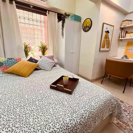Dawn - A Spacious Modern In Bandra At Almeida Park By Connekt Homes Apartment Mumbai