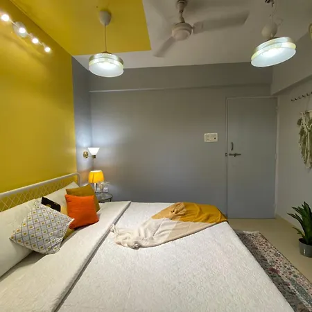 Simon Lydia 3 - A Bliss Nest In Bandra, Pali Village By Connekt Homes *