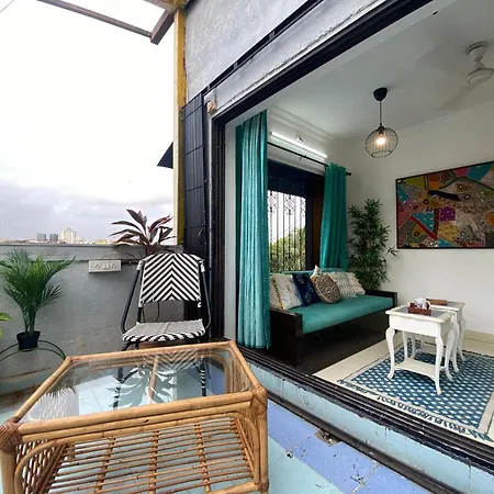 Connekthomes - Saba Heritage Charming In Bandra West