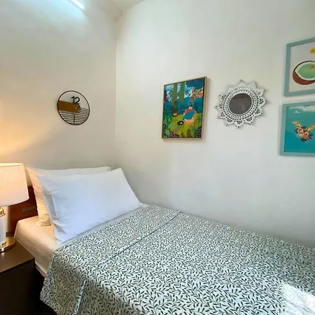 Connekthomes - Saba Heritage Charming In Bandra West *