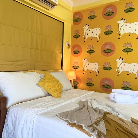 Connekthomes - Saba Heritage Charming In Bandra West Mumbai