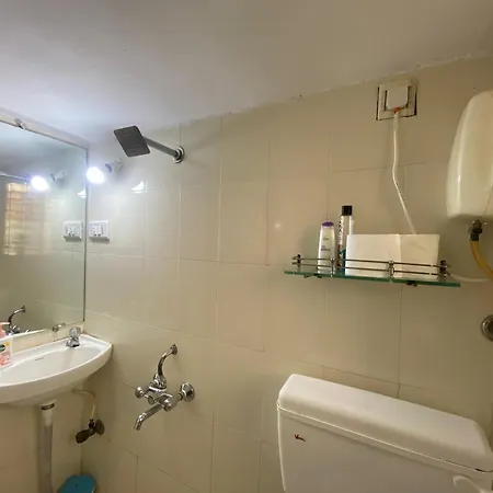 Connekthomes - Saba Heritage Charming In Bandra West Apartment Mumbai