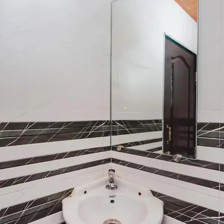 Fabhotel Aai Om Residency * Mumbai