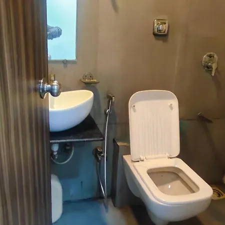 New Blue Sapphire Residency Hotel