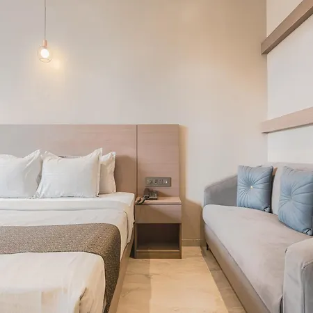 Aura - Near Malad Link Road Hotel 3*