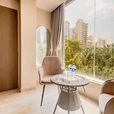 Aura - Near Malad Link Road Hotel Mumbai