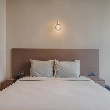 Aura - Near Malad Link Road 3*