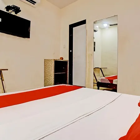 Oyo Flagship Satyam Palace Hotel 3*