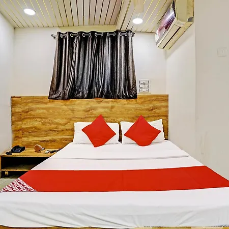 Hotel Oyo Flagship Satyam Palace