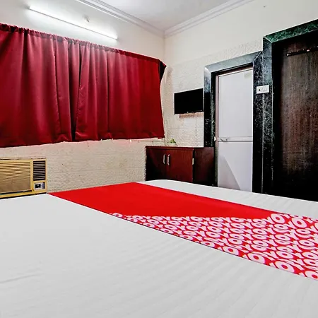 Oyo Flagship Sai Residency Hotel 3*