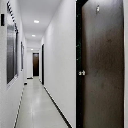 O Paying Guest Hotel