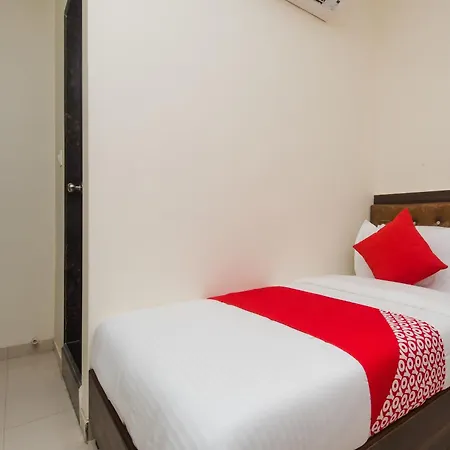 O Avion Park Hotel 3*