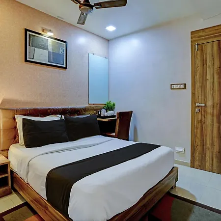 Hotel O Blue Near R Mall