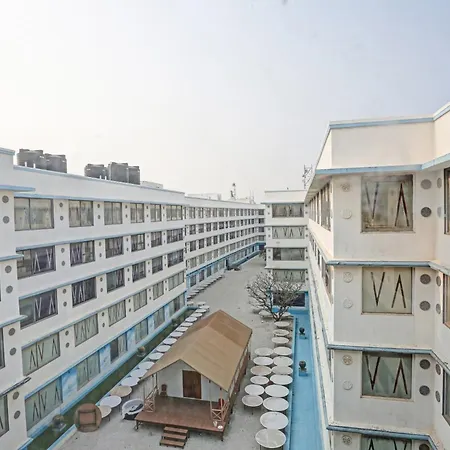 Townhouse Royal Palms 4* Mumbai