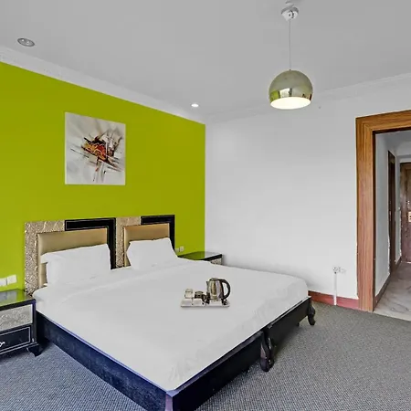 Townhouse Royal Palms Hotel 4*