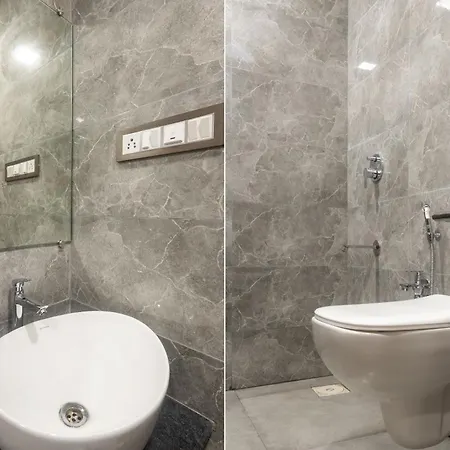 Hotel Blue Executive Near Chhatrapati Shivaji International Airport