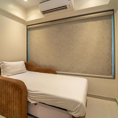 Kalpana Palace, Hotel 2*