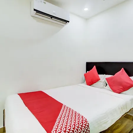 O Tanvi Hotel