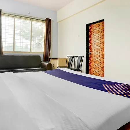 Hotel O Mayur Residency 4*