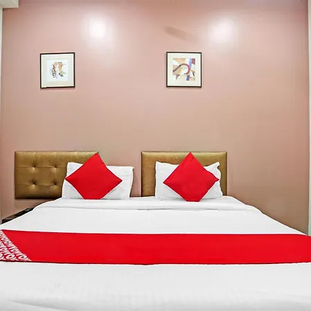 Hotel O Amfahh Mumbai