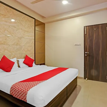 O Amfahh Hotel Mumbai