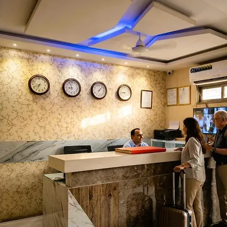 Hotel Jodiya - Near Cst 2*