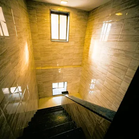 Hotel Jodiya - Near Cst Hotel