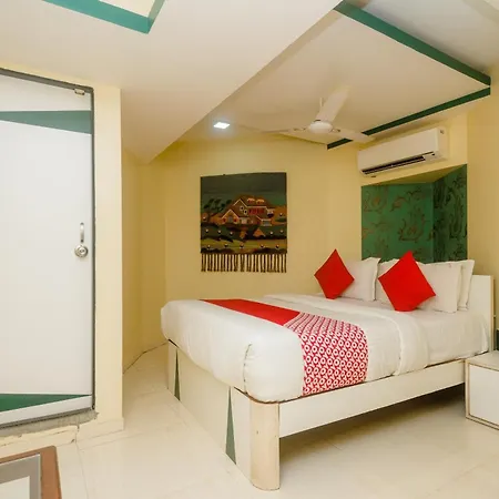 Hotel Collection O Grand Corp