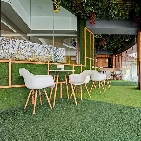 Hotel Oyo Salt House Mumbai