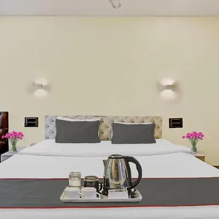 Hotel Oyo Salt House Mumbai