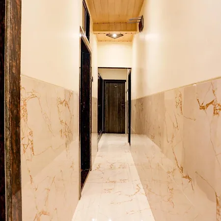 Hotel O Plaza Mumbai