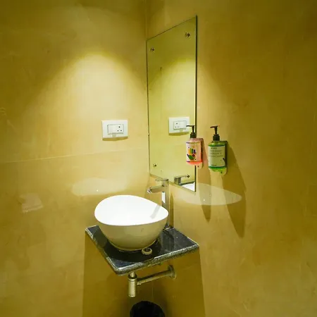 Hotel Amber Paramount 3*