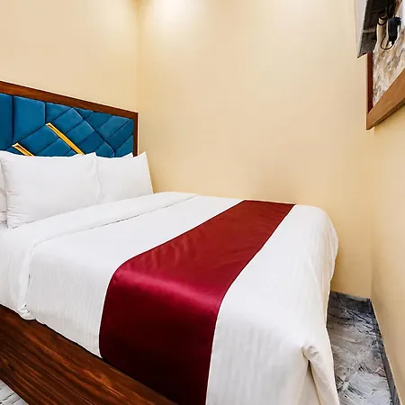 Hotel Fabhotel Aai Om Residency Mumbai