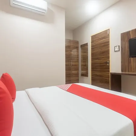 Blue Executive Near Chhatrapati Shivaji International Airport