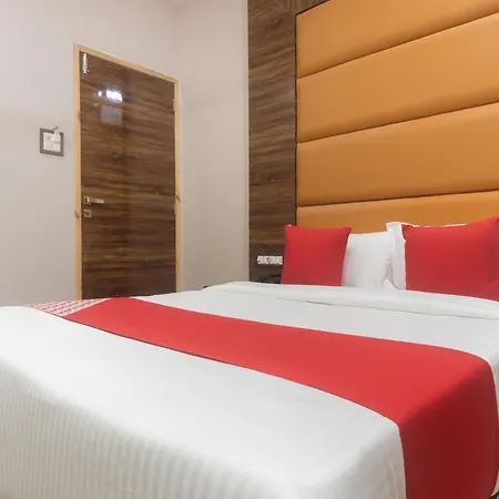 Hotel Blue Executive Near Chhatrapati Shivaji International Airport