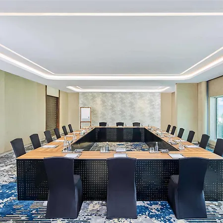 Novotel International Airport Hotel