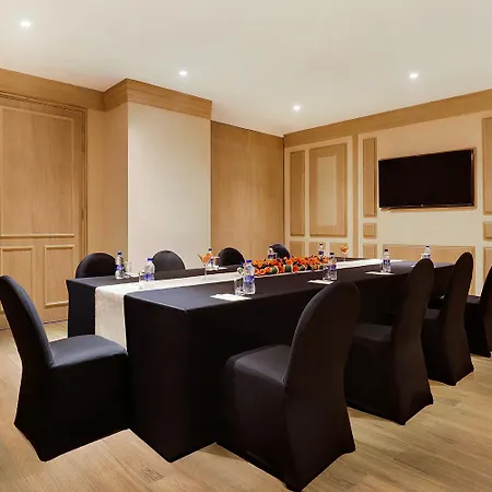 Aurika, International Airport - Luxury By Lemon Tree Hotel Mumbai
