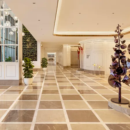Aurika, International Airport - Luxury By Lemon Tree
