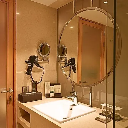 The Fern Mumbai, Goregaon, Series By Marriott Hotel 5*