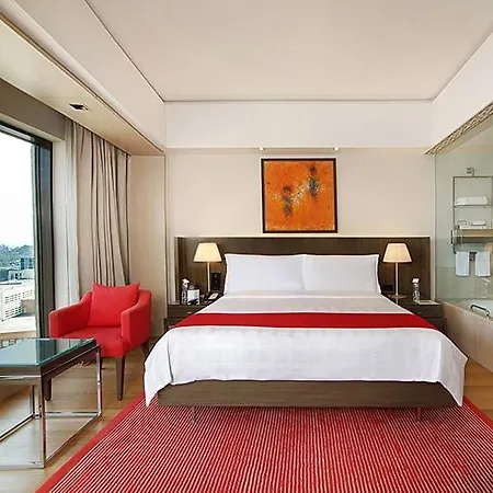 Trident Bandra Kurla Hotel