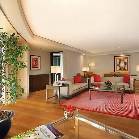 Trident Bandra Kurla 5* Mumbai