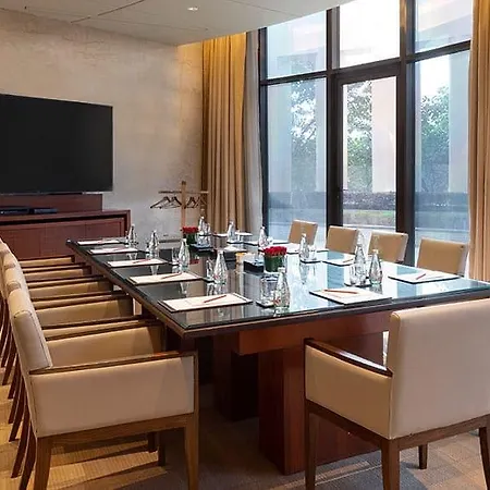 Hotel Trident Bandra Kurla