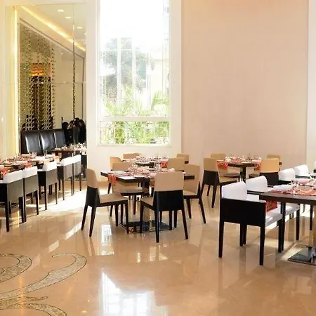 Hotel Meluha The Fern Mumbai, Powai, Series By Marriott 5*