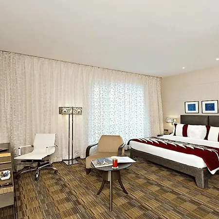 Hotel Meluha The Fern Mumbai, Powai, Series By Marriott 5*