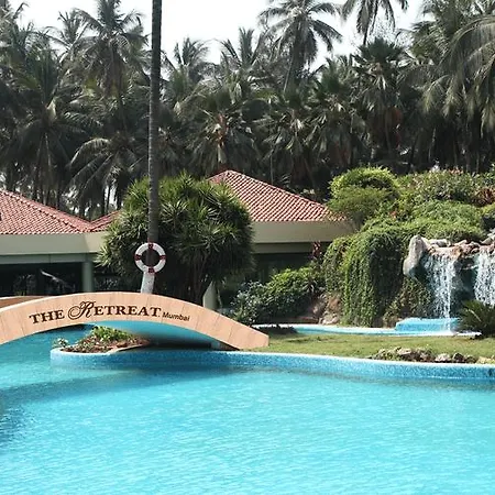 Hotel The Retreat & Convention Centre 5*