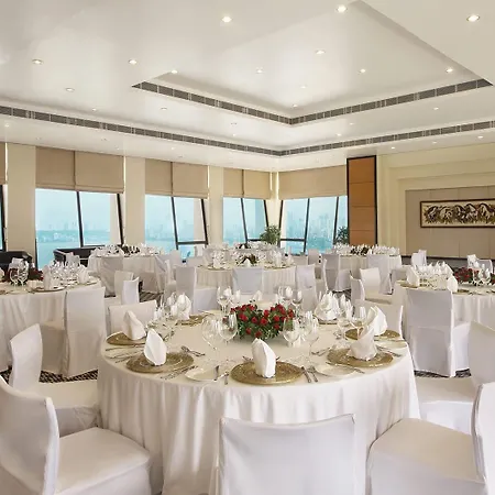 Trident Nariman Point Hotel 5*