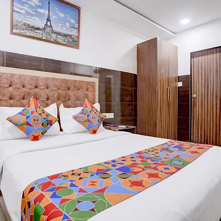 Hotel New Blue Sapphire Residency